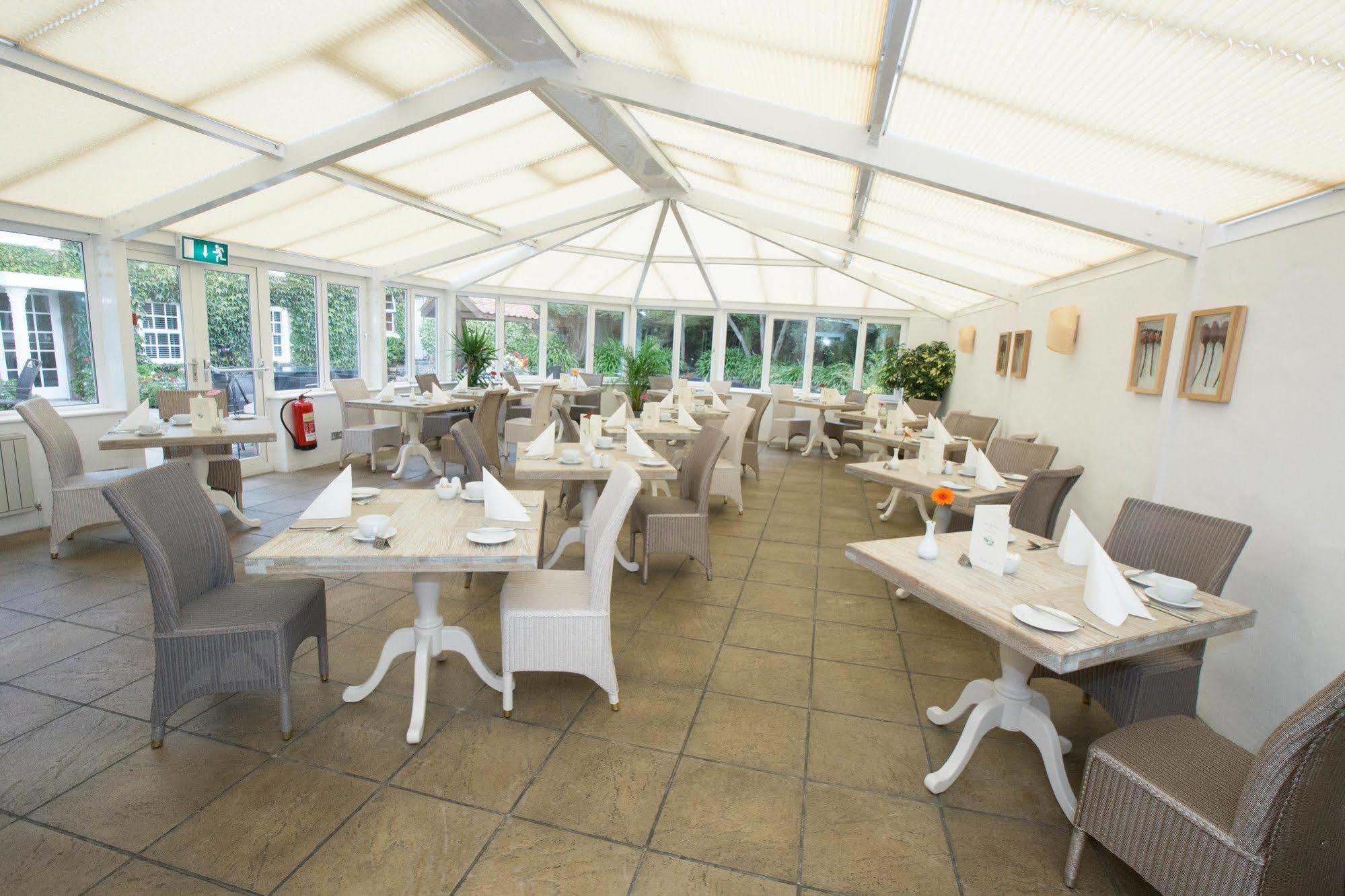 Hotel La Place St Aubin Εξωτερικό φωτογραφία